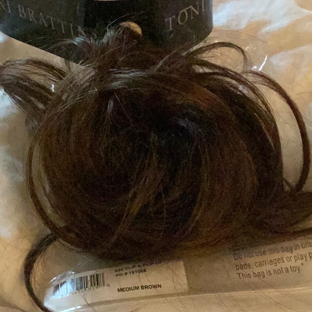 Toni Brattin Clip In Messy Bun Medium Brown NWT